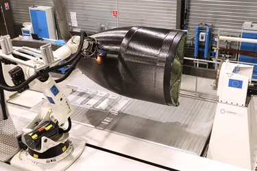 Coiffe micro-lanceur sur machine AFP